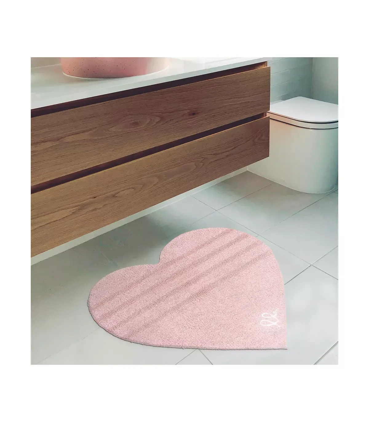 tappeto-bagno-design-a-cuore-tappeto-bagno-cotone-antiscivolo-e-lavabile-6-colori-amour.webp