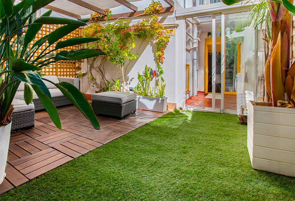 DRAINING SYNTHETIC LAWN: A GOOD QUALITY ARTIFICIAL LAWN CAN GIVE GREAT SATISFACTION!